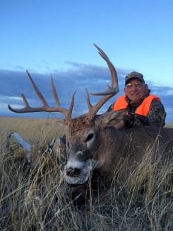 Wyoming Whitetail deer Milliron TJ outfitting