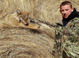 Wyoming Coyote hunting Milliron TJ Outfitting