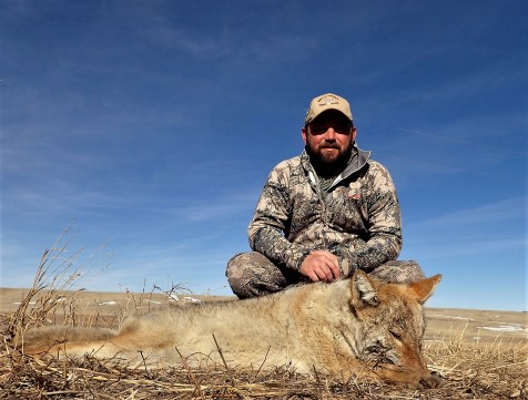 Wyoming Coyote hunting Milliron TJ Outfitting