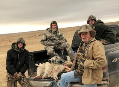 wyoming predator hunting coyote MillironTJ outfitting